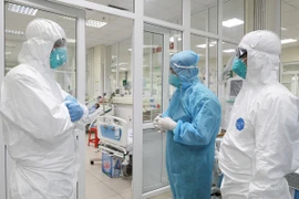COVID-19 : plus de 13.000 personnes sont mises en quarantaine