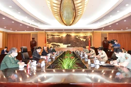  Le Vietnam et la Chine plaident pour un règlement adéquat des différends en mer