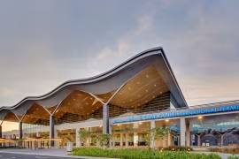 L’aéroport international de Cam Ranh obtient son accréditation sanitaire