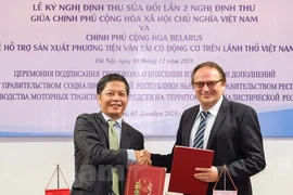 Vietnam et Biélorussie coopèrent pour soutenir la production de véhicules à moteur