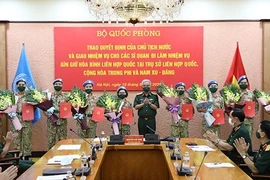 Dix autres officiers affectés à l’opération de maintien de la paix de l'ONU