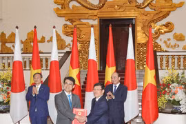 Vinh Phuc octroie un certificat d’investissement à la SARL Toto Vietnam