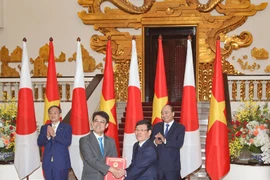 Vinh Phuc octroie un certificat d’investissement à la SARL Toto Vietnam