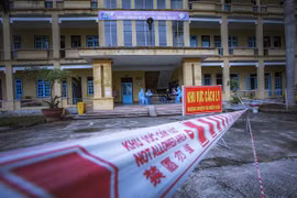 Le Premier ministre exhorte à renforcer la lutte contre le COVID-19