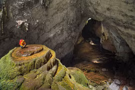La grotte de Son Doong figure dans la liste de sept merveilles du monde en 2020