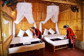 Un jeune Dao et sa coopérative de tourisme communautaire