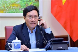 Le vice-PM et ministre des AE s'entretient par téléphone avec le ministre espagnol des AE