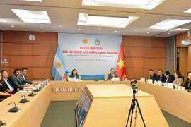 Vietnam-Argentine : échange virtuel sur les droits des femmes dans le contexte du COVID-19