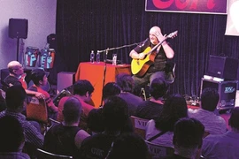 À Hô Chi Minh-Ville, certains l’aiment acoustique