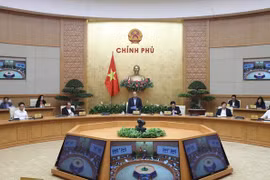 Le PM demande des contre-mesures plus fortes contre le COVID-19