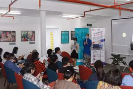 Lancement de l’initiative franco-vietnamienne, intitulée "Le docteur vous répond"