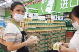 Les premiers produits laitiers vietnamiens vendus chez Walmart