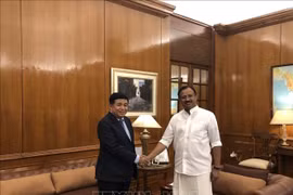 Vietnam et Inde accélèrent la promotion de l’investissement et du commerce