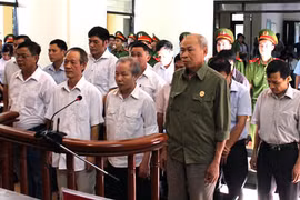 Affaire de Dong Tam: jugement en première instance de cadres communaux et de district