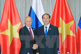 APEC 2017: rencontre Tran Dai Quang-Vladimir Poutine à Da Nang