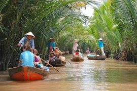 Au Sud, Dông Tháp sort les rames pour un tourisme respons​able