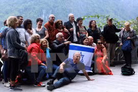 Le Vietnam accueille 12,9 millions de touristes étrangers en 2017