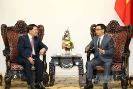 Intensifier les relations entre les académies des sciences du Vietnam et de la Chine 