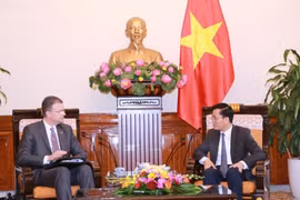 L'ambassadeur américain au Vietnam s’engage à œuvrer pour l’essor des relations bilatérales