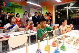 Inauguration de la bibliothèque interculturelle pour enfants au Vietnam 