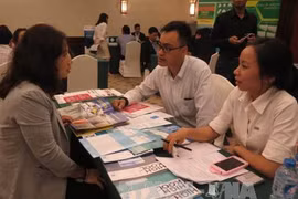 Vietnam et Thaïlande promeuvent leur coopération dans l'électronique 