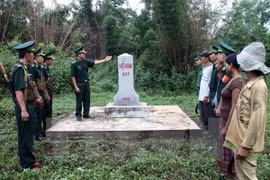 La création au service de la solidarité Vietnam-Laos-Cambodge