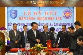 Vietnam - R. de Corée : renforcement de la coopération décentralisée dans la douane