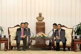 Ho Chi Minh/Kaysone Phomvilhane : leurs pensées à la base des révolutions vietnamienne et laotienne