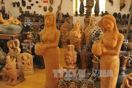 Exposition sur la culture Cham à An Giang