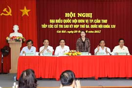  La présidente de l’AN Nguyên Thi Kim Ngân rencontre des électeurs de Can Tho