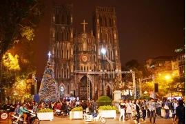 Fête de Noël : De bonnes destinations à Hanoï et à Hô Chi Minh-Ville