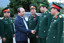 Le Premier ministre Nguyên Xuân Phuc en visite à Cao Bang