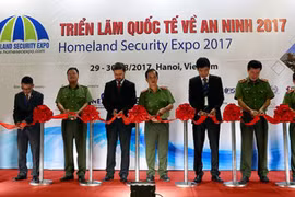 Ouverture de la 2e exposition internationale sur la sécurité à Hanoï 