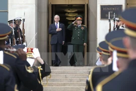 La défense, secteur de coopération majeur du partenariat intégral Vietnam - États-Unis 