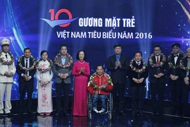 Les dix jeunes éminents du Vietnam à l'honneur​