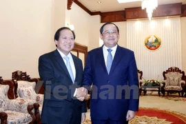 Vietnam-Laos : renforcement de la coopération dans l'information et la communication 