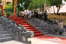 Séminaire régional sur le résultat des fouilles du palais Kinh Thiên en 2016