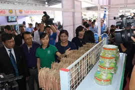 Foire du commerce et du tourisme Cambodge - Laos – Vietnam 2017 à Binh Phuoc