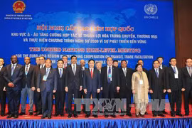 Renforcement de la coopération internationale pour aider les pays sans littoral