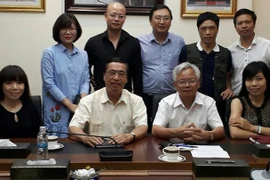 Initiative sur l'organisation d'une journée du Vietnam dans le monde