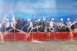 Mise en chantier de la centrale éolienne Dâm Nai