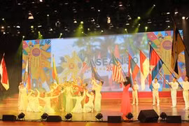 Festival artistique de chants, de danse et de musique de l’ASEAN à Vinh Phuc
