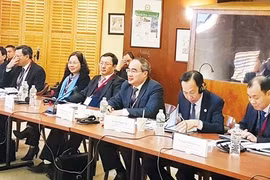 HCM-Ville poursuit sa coopération avec le MIT et l'université Harvard