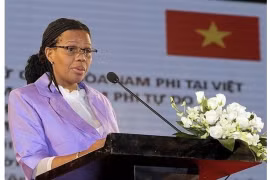 L'ambassadrice d'Afrique du Sud au Vietnam à l’honneur
