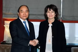 Activités du PM Nguyen Xuan Phuc en marge de la Conférence FEM 2017