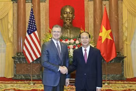 Le président Tran Dai Quang reçoit les nouveaux ambassadeurs nigérian, grec et américain