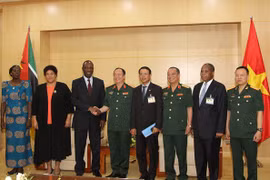 Le Premier ministre mozambicain visite le comité national d’adaptation aux catastrophes naturelles 