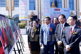 VNA et KLP organisent une expo photo sur les liens Vietnam-Laos