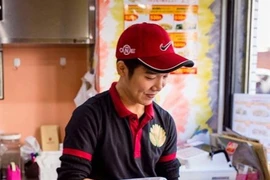 À Tokyo, le « bánh mì » vietnamien se vend comme des petits pains