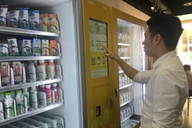 HCM-Ville: Toromart, le dépanneur sans vendeurs qui satisfait les clients 